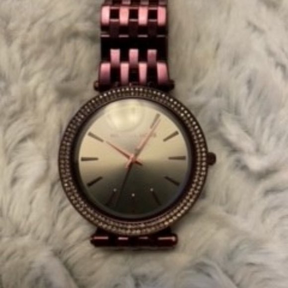 Michael Kors watch - Picture 2 of 3
